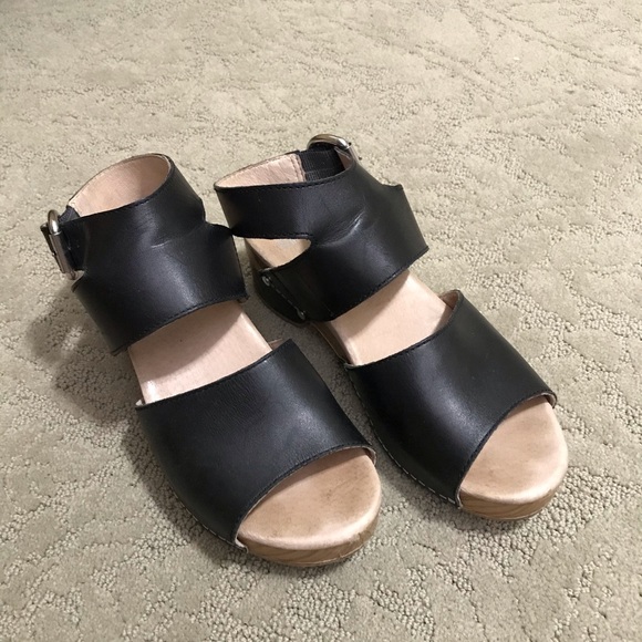 dansko sandals 38